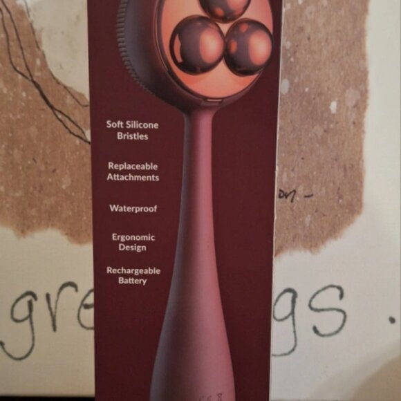 PMD Clean Body - Smart Body Cleansing Device With Silicone Brush - Picture 12 of 12
